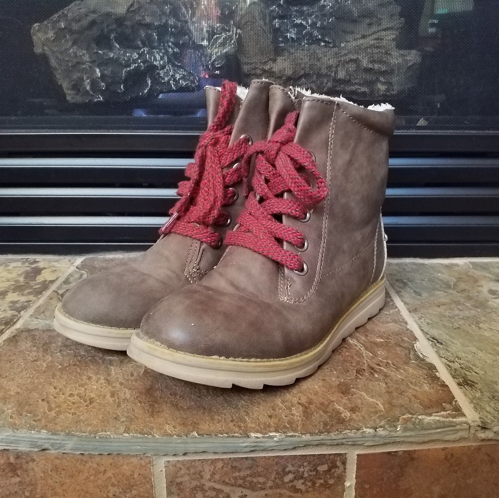 SM New York Snow Boots